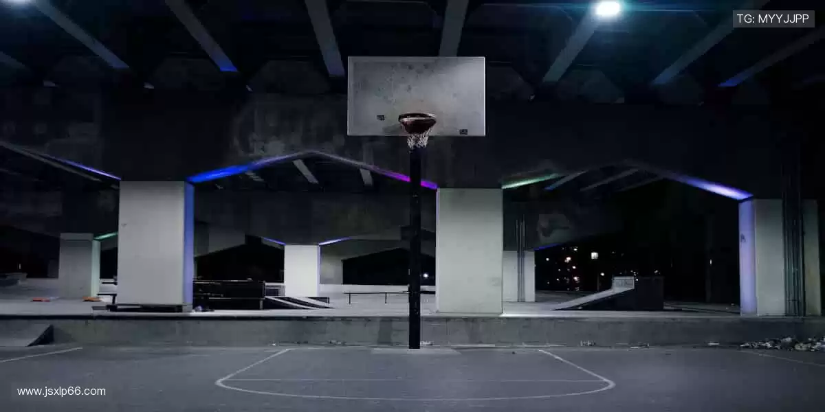 👕潮流装备，个性十足！🎁送礼首选，传递体育精神！